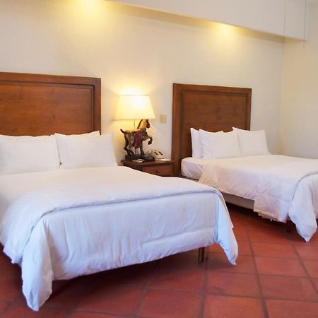 Hacienda Bajamar Hotel La Mision Room photo