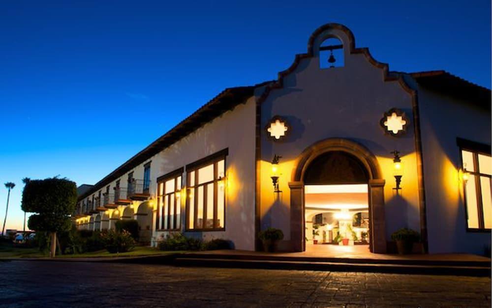 Hacienda Bajamar Hotel La Mision Exterior photo